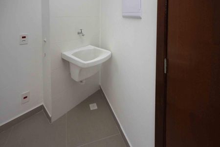 Apartamento para alugar com 42m², 2 quartos e 1 vaga Apartamento para alugar com 42m², 2 quartos e 1 vagaÁrea de Serviço