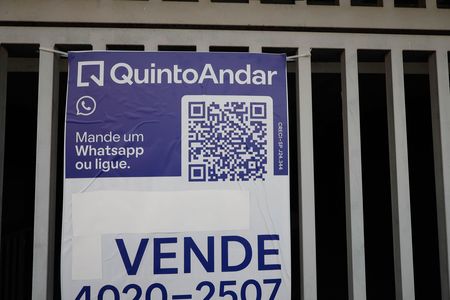 Casa à venda com 50m², 2 quartos e 1 vaga Casa à venda com 50m², 2 quartos e 1 vagaFachada / Placa