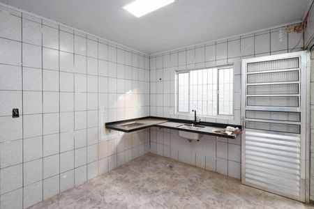 Casa à venda com 50m², 2 quartos e 1 vaga Casa à venda com 50m², 2 quartos e 1 vagaCozinha casa 1