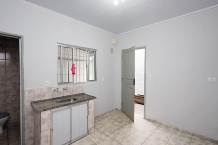 Casa à venda com 50m², 2 quartos e 1 vaga Casa à venda com 50m², 2 quartos e 1 vagaCozinha casa 2