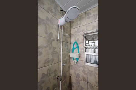 Casa à venda com 50m², 2 quartos e 1 vaga Casa à venda com 50m², 2 quartos e 1 vagaBanheiro casa 2