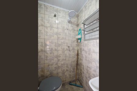 Casa à venda com 50m², 2 quartos e 1 vaga Casa à venda com 50m², 2 quartos e 1 vagaBanheiro casa 2