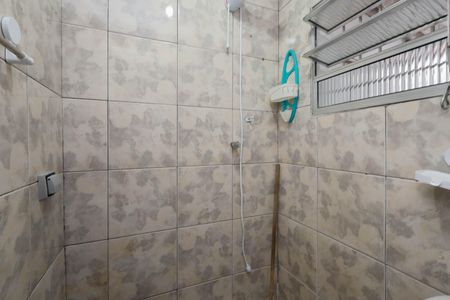 Casa à venda com 50m², 2 quartos e 1 vaga Casa à venda com 50m², 2 quartos e 1 vagaBanheiro casa 2