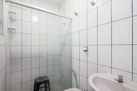 Casa à venda com 50m², 2 quartos e 1 vaga Casa à venda com 50m², 2 quartos e 1 vagaBanheiro casa 1