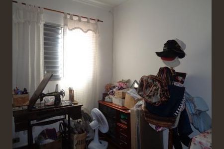 DORMITORIO de casa à venda com 4 quartos, 138m² em Jardim das Flores, Osasco