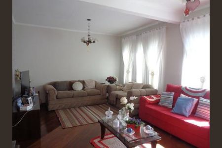 SALA de casa à venda com 4 quartos, 138m² em Jardim das Flores, Osasco