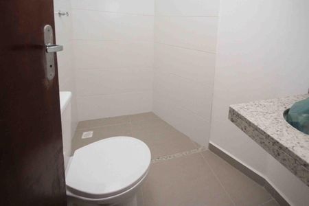 Banheiro de apartamento para alugar com 1 quarto, 40m² em Vila Alpina, São Paulo