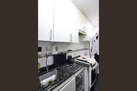 Apartamento à venda com 56m², 2 quartos e 1 vagaCozinha e Área de Serviço