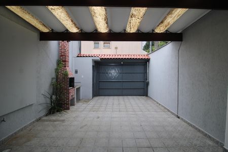Garagem de casa à venda com 4 quartos, 112m² em Vila Pauliceia, São Paulo