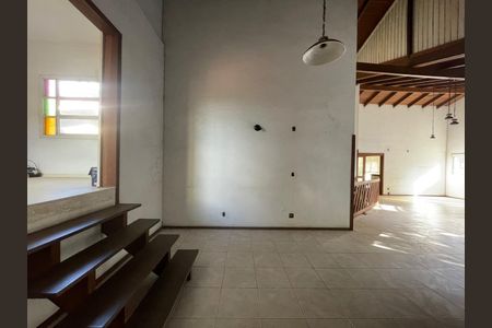Casa para alugar com 301m², 3 quartos e 5 vagas