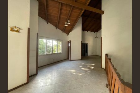 Casa para alugar com 301m², 3 quartos e 5 vagas