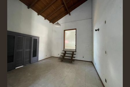 Casa para alugar com 301m², 3 quartos e 5 vagas