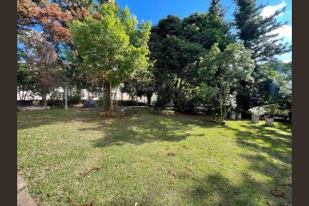 Casa para alugar com 301m², 3 quartos e 5 vagas