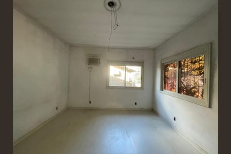 Casa para alugar com 301m², 3 quartos e 5 vagas