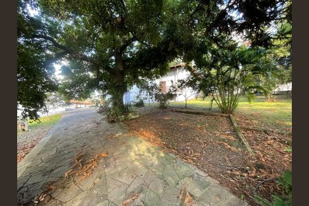 Casa para alugar com 301m², 3 quartos e 5 vagas