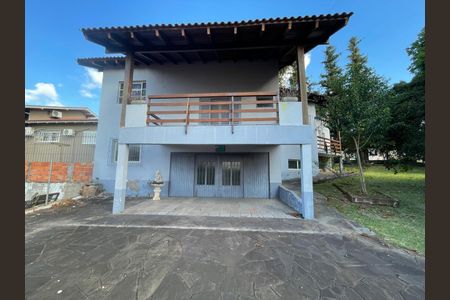 Casa para alugar com 301m², 3 quartos e 5 vagas