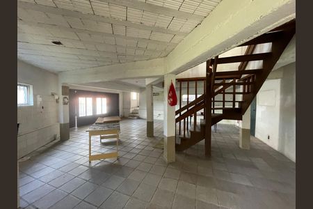 Casa para alugar com 301m², 3 quartos e 5 vagas