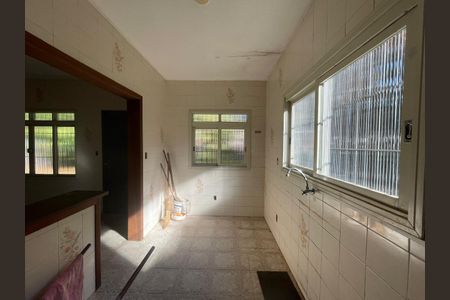 Casa para alugar com 301m², 3 quartos e 5 vagas