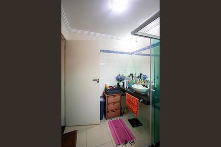 Casa para alugar com 300m², 3 quartos e 4 vagasBanheiro da Suíte