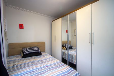 Quarto 2 de casa para alugar com 3 quartos, 300m² em São Miguel, São Gonçalo
