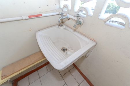 Apartamento à venda com 37m², 1 quarto e 1 vaga Apartamento à venda com 37m², 1 quarto e 1 vagaCozinha e Área de Serviço