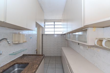 Apartamento à venda com 37m², 1 quarto e 1 vaga Apartamento à venda com 37m², 1 quarto e 1 vagaCozinha e Área de Serviço