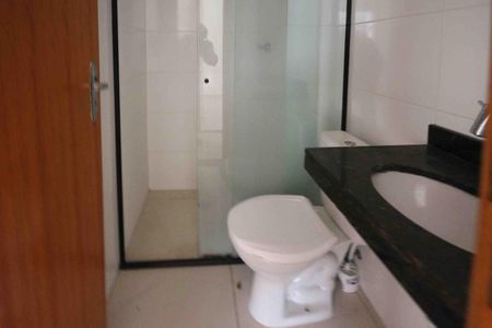 Apartamento para alugar com 36m², 2 quartos e sem vaga Apartamento para alugar com 36m², 2 quartos e sem vagaBanheiro