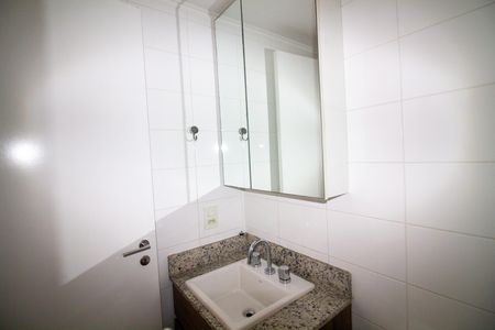 Apartamento para alugar com 65m², 2 quartos e 1 vagaBanheiro