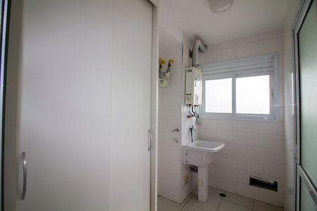 Apartamento para alugar com 65m², 2 quartos e 1 vagaÁrea de Serviço