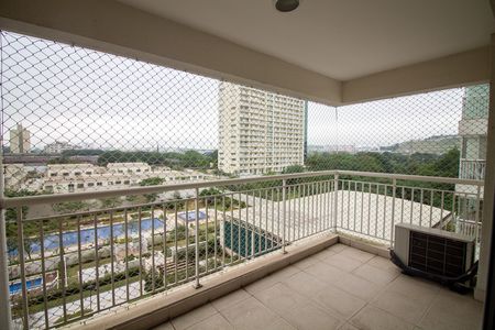 Apartamento para alugar com 65m², 2 quartos e 1 vagaVaranda