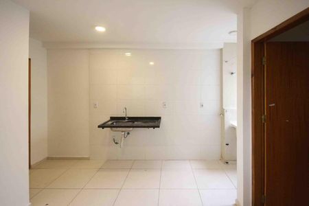 Apartamento para alugar com 34m², 2 quartos e sem vaga