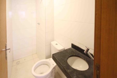 Apartamento para alugar com 34m², 2 quartos e sem vaga