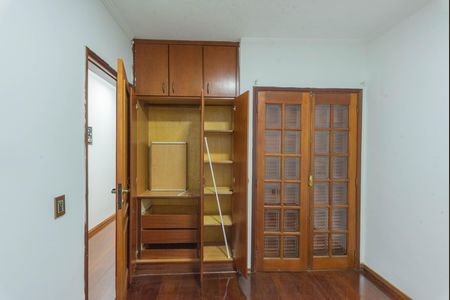 Casa para alugar com 200m², 3 quartos e 4 vagas Casa para alugar com 200m², 3 quartos e 4 vagasQuarto 1