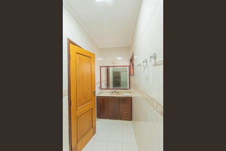 Casa para alugar com 200m², 3 quartos e 4 vagas Casa para alugar com 200m², 3 quartos e 4 vagasBanheiro