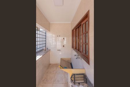 Casa para alugar com 200m², 3 quartos e 4 vagas Casa para alugar com 200m², 3 quartos e 4 vagasÁrea de Serviço