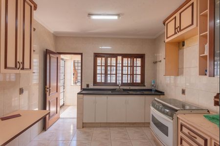 Casa para alugar com 200m², 3 quartos e 4 vagas Casa para alugar com 200m², 3 quartos e 4 vagasCozinha