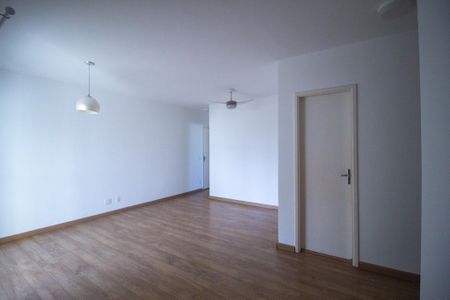 Apartamento para alugar com 68m², 2 quartos e 1 vagaSala 