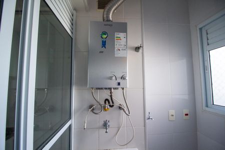 Apartamento para alugar com 68m², 2 quartos e 1 vagaÁrea de Serviço