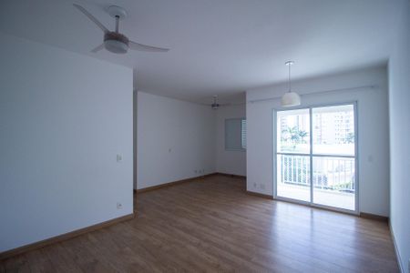 Apartamento para alugar com 68m², 2 quartos e 1 vagaSala 