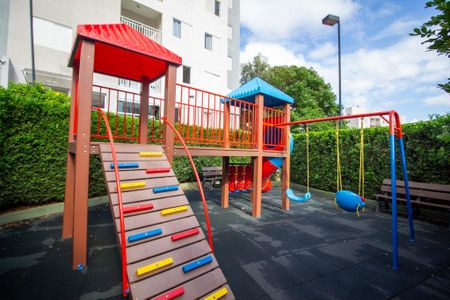 Apartamento para alugar com 68m², 2 quartos e 1 vagaÁrea comum