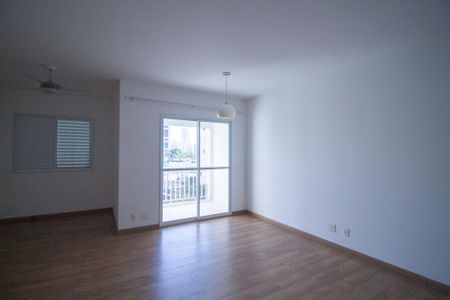 Apartamento para alugar com 68m², 2 quartos e 1 vagaSala 