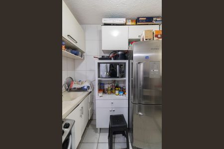 Apartamento à venda com 40m², 2 quartos e 1 vaga Apartamento à venda com 40m², 2 quartos e 1 vagaCozinha e Área de Serviço