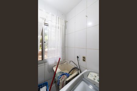 Apartamento à venda com 40m², 2 quartos e 1 vaga Apartamento à venda com 40m², 2 quartos e 1 vagaCozinha e Área de Serviço