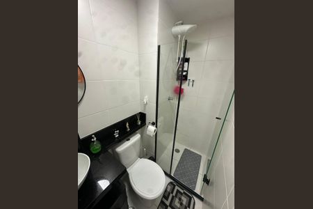 Apartamento à venda com 33m², 2 quartos e sem vagaBanheiro 
