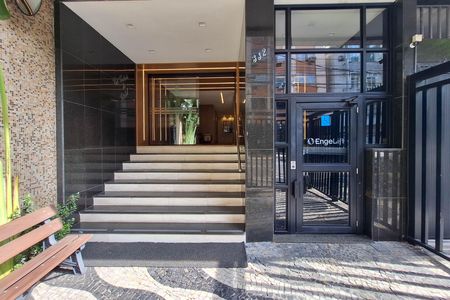 Apartamento para alugar com 126m², 3 quartos e 1 vagaÁrea comum