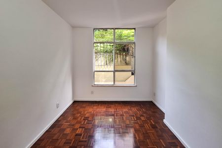 Apartamento para alugar com 126m², 3 quartos e 1 vagaQuarto 2