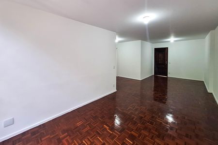 Apartamento para alugar com 126m², 3 quartos e 1 vagaSala
