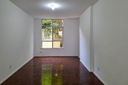Apartamento para alugar com 126m², 3 quartos e 1 vagaSuíte 1