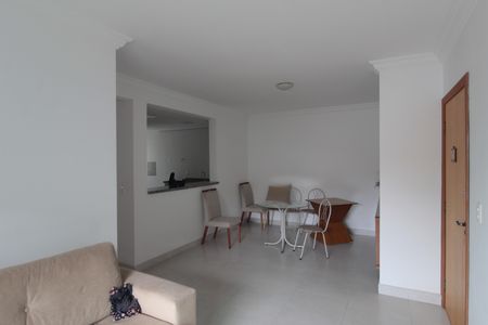 Apartamento para alugar com 82m², 3 quartos e 2 vagasSala