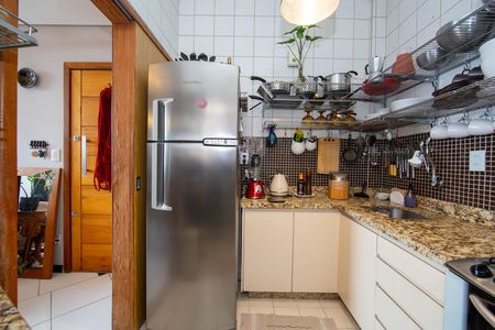 Apartamento à venda com 55m², 2 quartos e 1 vaga Apartamento à venda com 55m², 2 quartos e 1 vagaCOZINHA